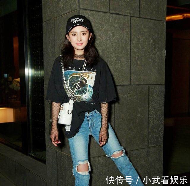 谭维维五千块的驴蹄鞋已经落伍了，现在流行李冰冰八千块的风火轮