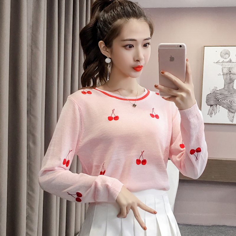 精致打底衫，非常的的优雅又显美，让人看起来美不胜收