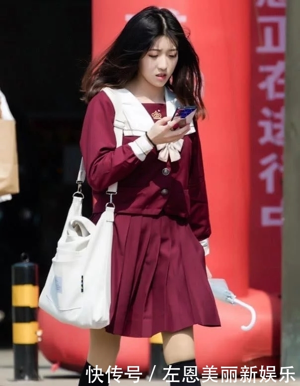  身材■街拍：身材高挑的小姐姐，墨镜也戴出了气场，笑容真甜