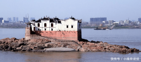 中国唯一不怕“强拆”钉子户，后台是国家，霸占长江600多年！