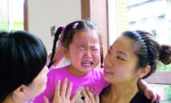 小时候:孩子长大没出息,多因小时候这3件事家长做多了,希望不是你