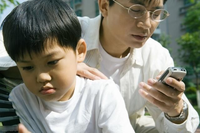  「关系」拿着放大镜买鞋｜该如何建立生活中的自信美？