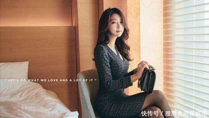  [照样]格子裙职业装, 穿的很正经小秘书照样可以迷倒你