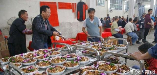 农村怪象有些农民宁愿不收礼也不办结婚酒席，你知道为啥吗