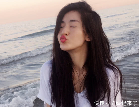 散打想跟谢娜“刷啤酒”互关?谢娜七个字回应,网友:真心打脸!