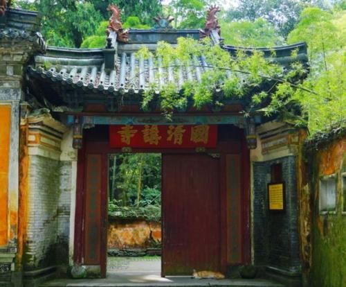 国内少有的“零差评”5A级景区，2元就吃饱，住一晚仅25元