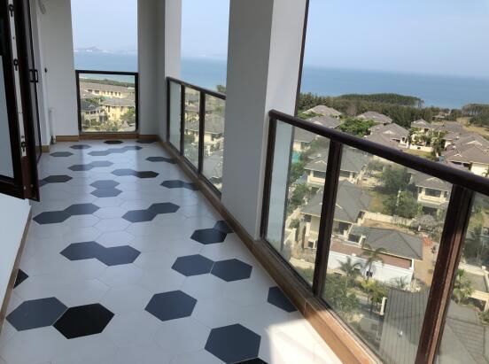 比三亚人少，比青岛消费低!这个高铁直达的小众海岛，景美海鲜多