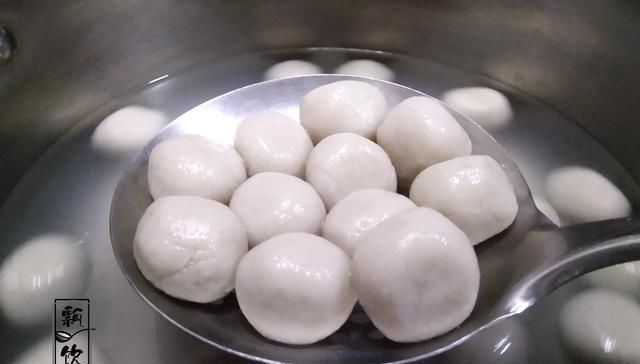 『肉末芋丸』它是强碱性食物,常吃身体好,我家这样做,每次吃光盘,天天想做