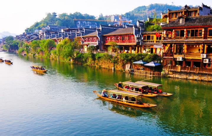 曾与丽江古城齐名,因148元门票跌落神坛,今免费开放急盼游客