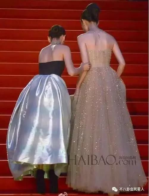 陈法拉和baby撞衫，看脸baby赢了，看脚暴露了baby的缺点