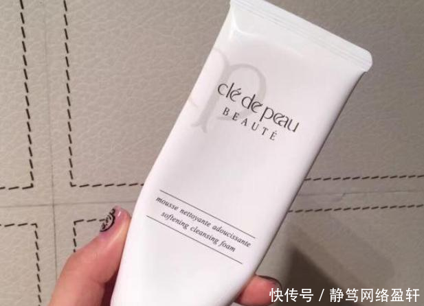  『洗面奶』五款不踩雷洗面奶：雅诗兰黛抗衰，豆乳性价比高，有你在用的吗？