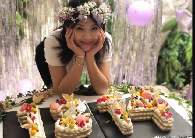 13日热点新闻：代销又踩雷 陆金所难撇把关之责 雇员涉窃密 小鹏