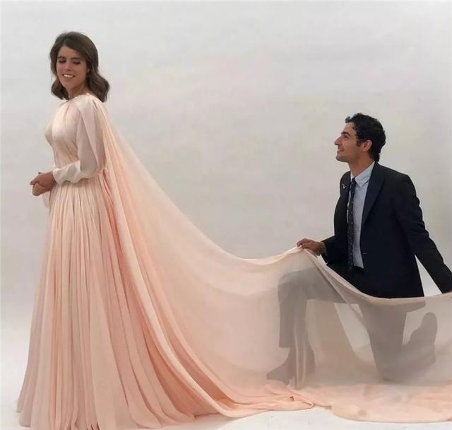 『没用』破产的辛德瑞拉Zac Posen！看来裙子再好看，人们买不起也没用