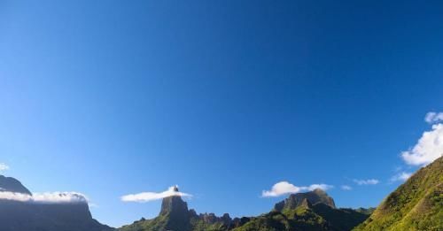 神秘的旋转岛，像地球一样自转，一分钟一圈，网友：这岛成精了吗