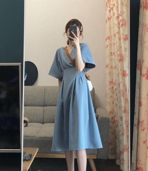  #实用#最潮范儿美搭，小个子女生如何显高？实用搭配技巧合集，让你轻松拥有大长腿