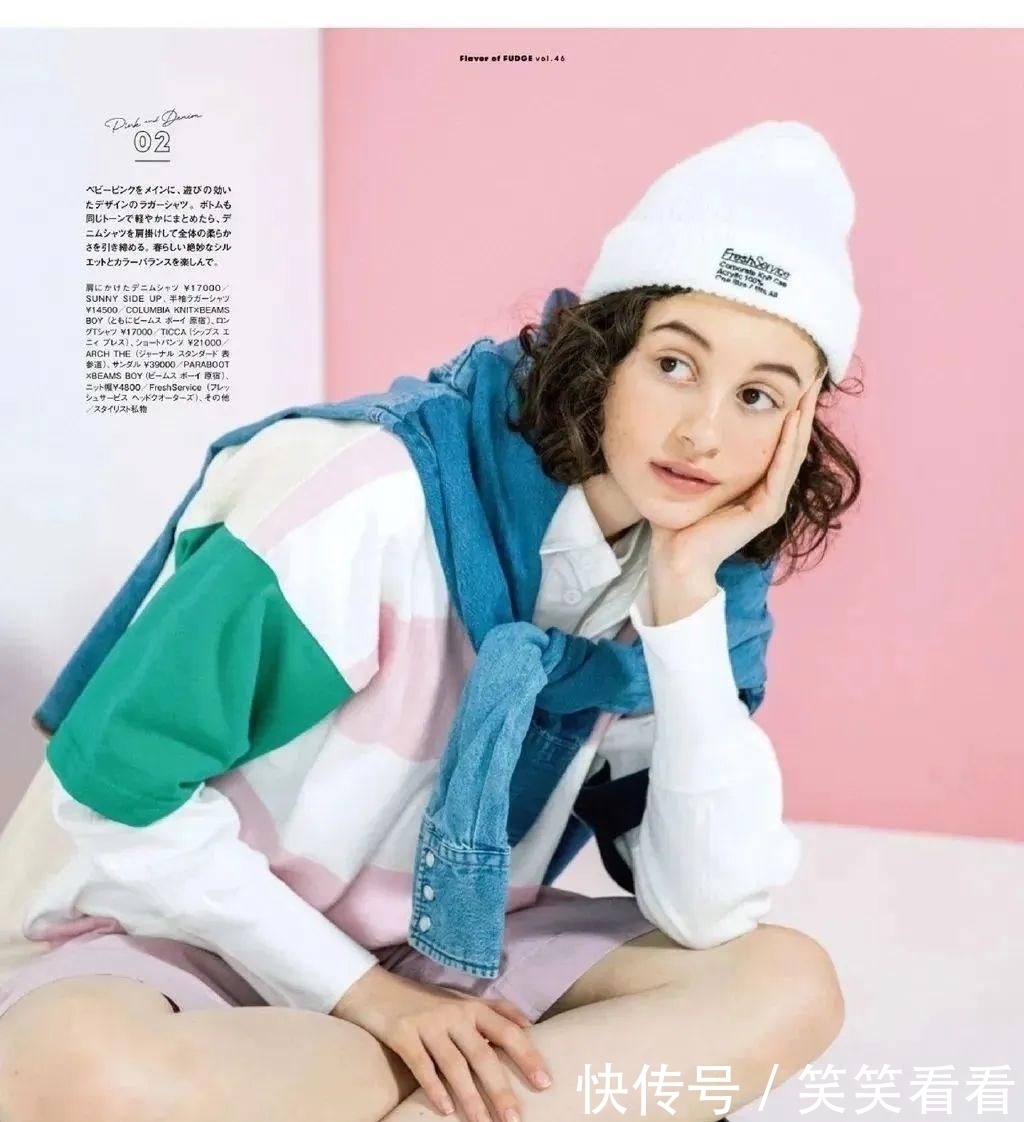  [白色]蓝色成2020流行治愈色，单是看到蓝色毛衣就忍不住了，太喜欢
