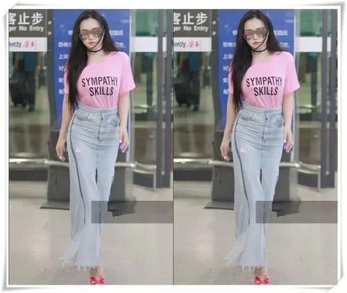 34岁冉莹颖真会玩！裙子都快提到胸口显心机，网友：邹市明真幸福