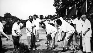  [城墙]新中国修建第一条地铁：毛泽东建议圈着城墙走