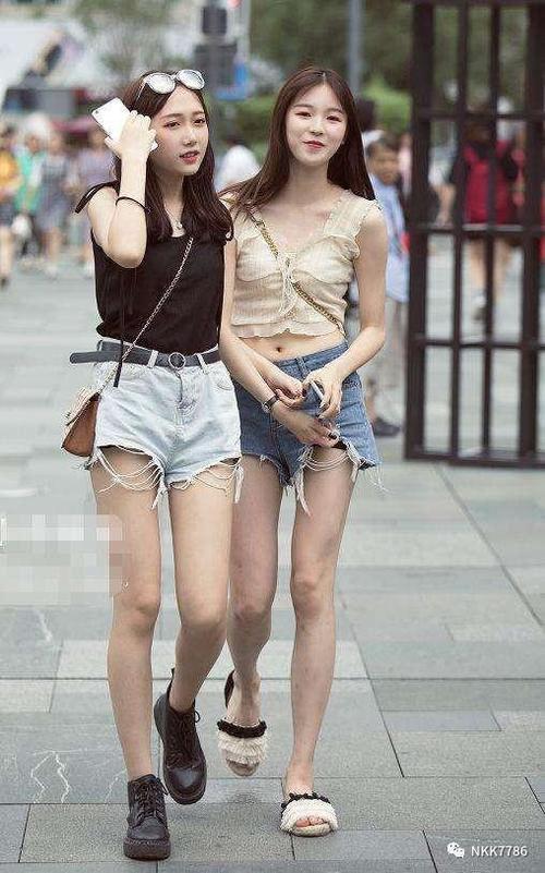 街拍: 图5的外国妞，不穿内内真的舒服吗？, 最后一张信息量太大