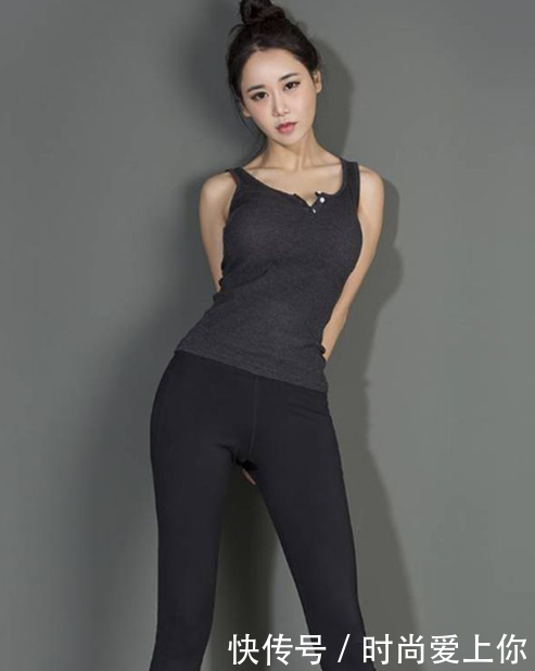 辣妈穿着紧身打底裤，更加吸睛夺目！