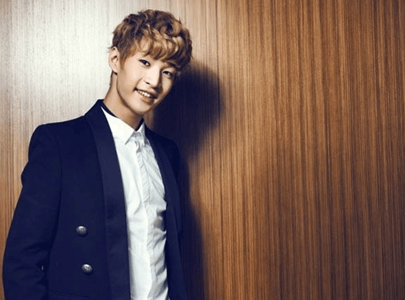 刘宪华和经纪公司解约, 出道十年人气却不敌三