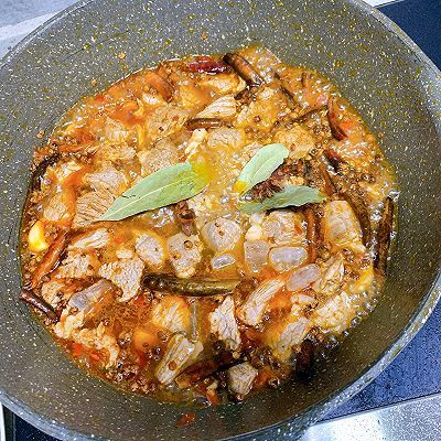  【胡萝卜】麻辣土豆胡萝卜牛腩