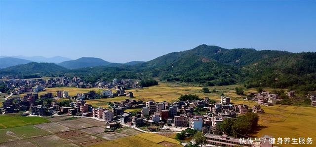  「经济」广东最“难受”地级市，高铁机场都有，但经济就是起不