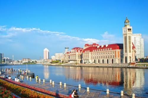 中国最没存在感的超大城市，实力胜过成都苏州，你去过吗？