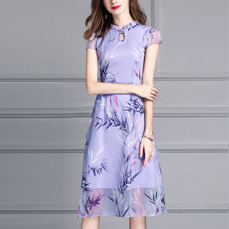 裙子不用太多，比别人好看就行!高级素雅裙，男人看了都怦然心动