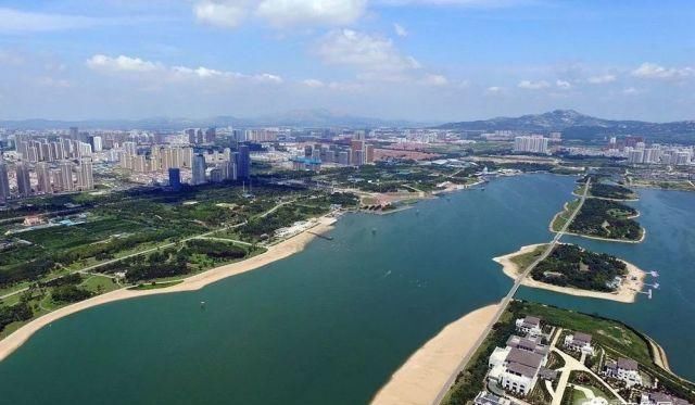 来了！山东这条“最牛”高铁下月通车！坐上它去这些地方“打卡”