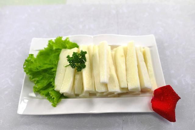 用山药做的甜品,健康又养生,蓝莓山药的做法