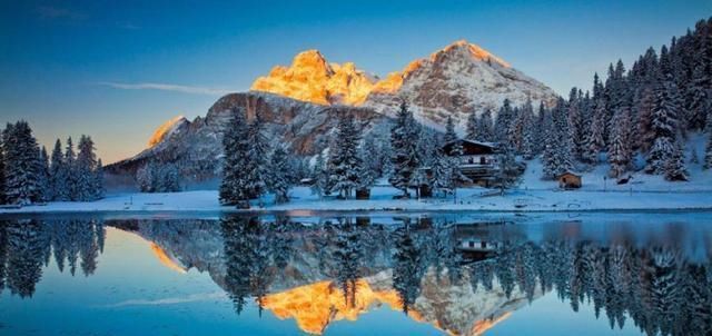  【贝加尔湖】这条铁路堪称：用火药炸出来，一天只修50米，不是