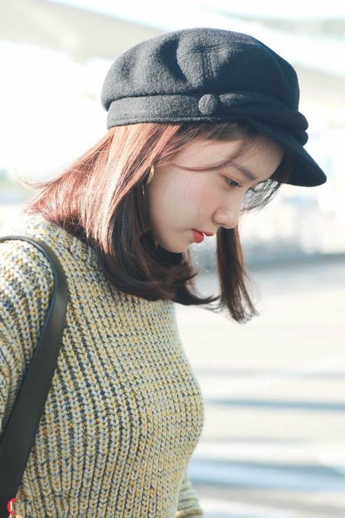 林允儿是韩国第一美?这罗圈腿算是把她给毁了!