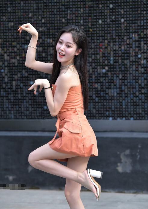  气质|清新又可爱的小姐姐，新潮又美丽，舒适又清新！