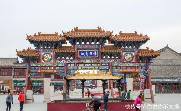 呼和浩特大召寺，最“喧闹” 的寺庙，四百年前康熙把它当作家庙