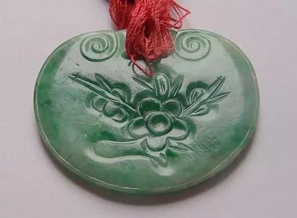 王老师翡翠：买翡翠，这四大谣言不要轻信！