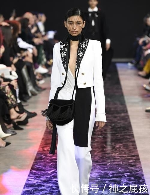 【蝴蝶结】Elie Saab 2020年秋冬系列 清新波点时尚穿出最美高级感