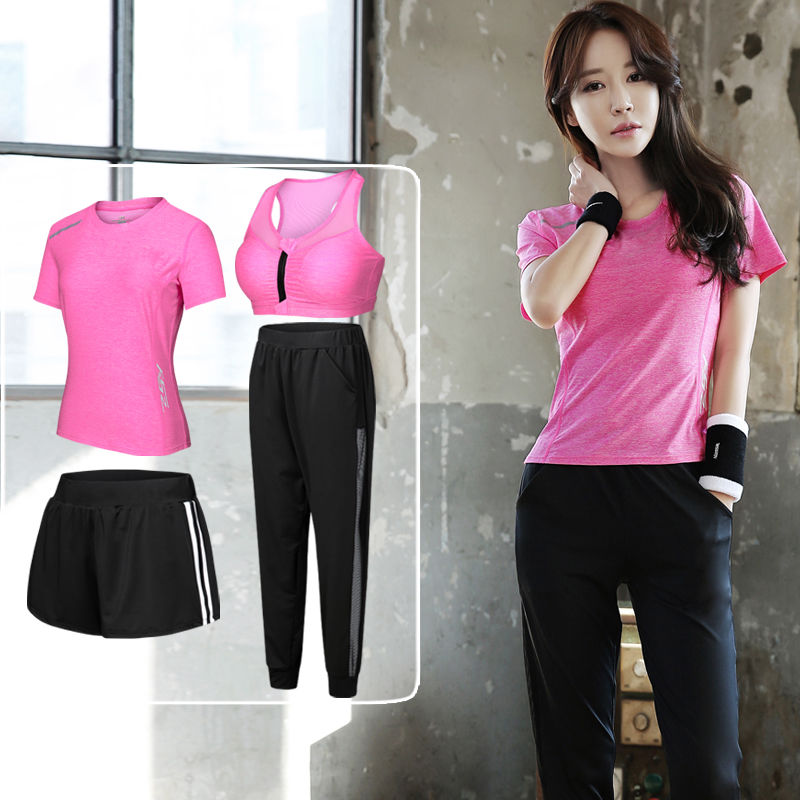 堂姐在健身房里这样穿,都不知道迷倒多少男人,男的尽量少看