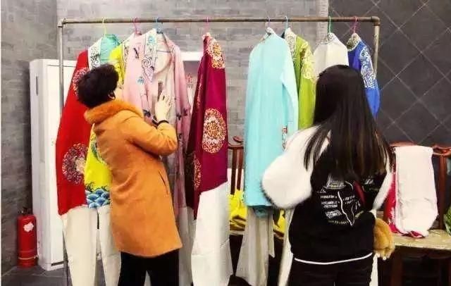 创事迹｜日本的女仆咖啡馆在国内不火，是经营方法不对