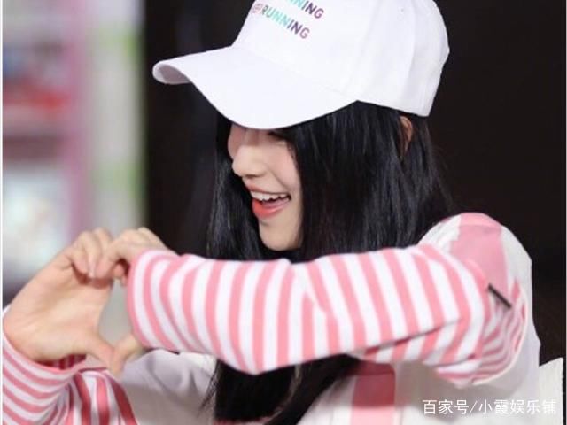 baby对小海绵在餐厅哭闹，被人用手机录下后查删手机的事情做回应