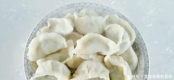  『健体』这个馅的饺子最好吃，可惜很多人都没吃过，常吃健体益智，降三高