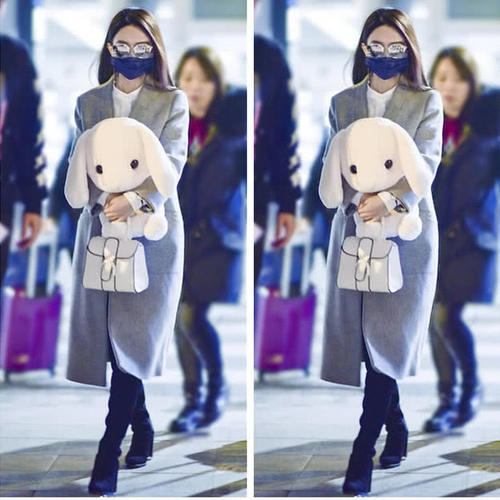 赵丽颖踏着“风火轮”出现在机场,网友好想知道在哪买的!我也去