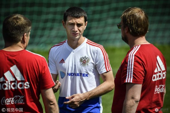 高清:俄罗斯训练副总理到场 扎戈耶夫沟通伤情