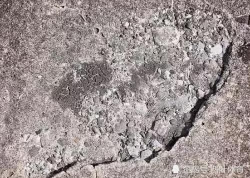  建筑■建房子时需要钢筋混凝土，那混凝土建筑的寿命是多长？很