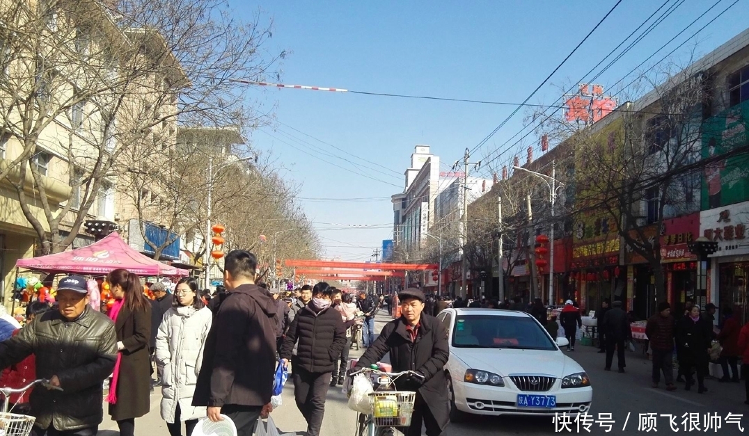 农村火爆小本生意十元店，成本高不高？想开一个要注意些什么