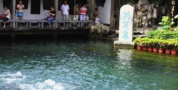  「成功突破」山东“第二个青岛”，曾被很多网友吐槽，如今GDP即将突破一万亿