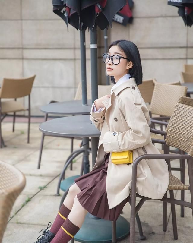  『穿成』开春绝美风衣合集 | 求求你，别再把风衣穿成保安制服了