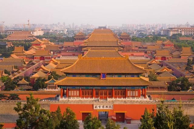 中国有三个建于明代的故宫,北京故宫保存完整