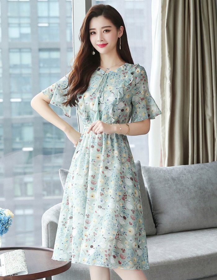 夜店风的性感长裙，舒适还时尚，不暴露也能让你惊艳全场