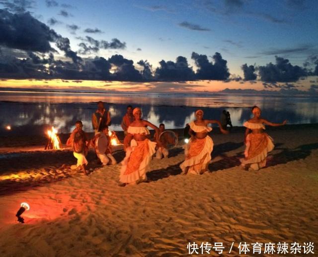 与中国非常交好的国家钞票上印的是中国人，还对中国实行免签！